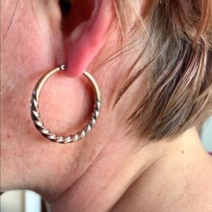 *Bundle only price* Copper colored twist hoop earrings